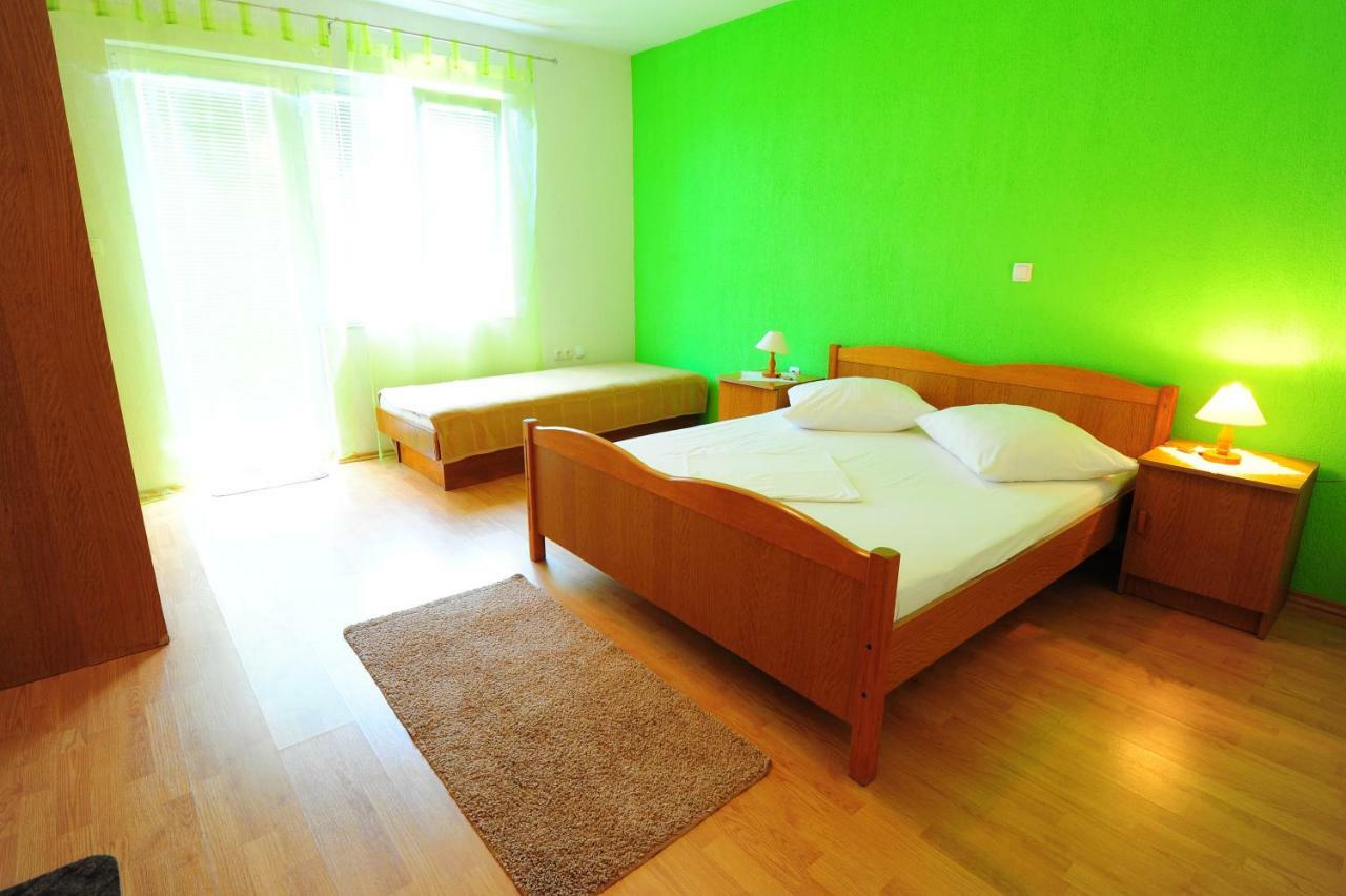 Apartmani Margeta Rab Town Extérieur photo
